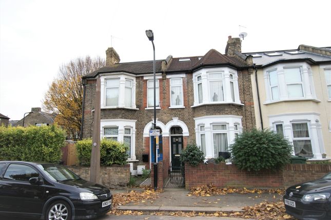 Thumbnail Flat to rent in Richmond Road, Leytonstone, London