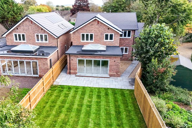 Grange Close, Lymington photo 4
