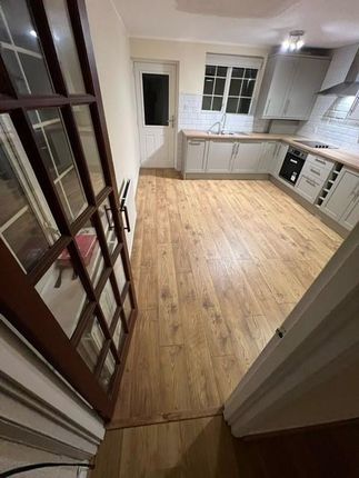 2, Kings Close, Otley photo 4