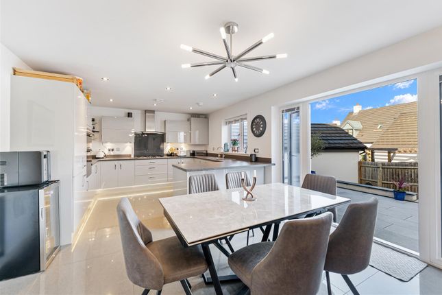 Wentwood Drive, Weston-Super-Mare photo 3