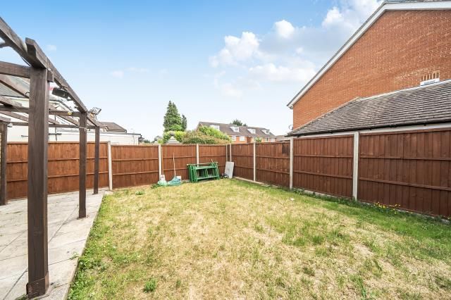 61, Cressex Road, High Wycombe photo 4