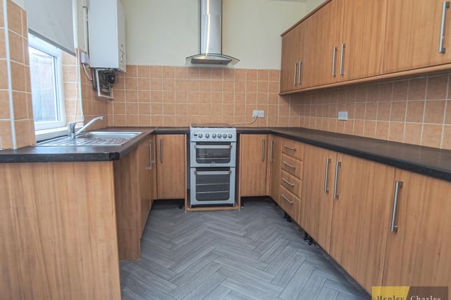 39, Grasmere Road, Birmingham photo 4