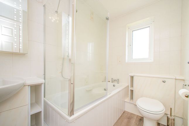 29, Highmeadow, Manchester photo 4