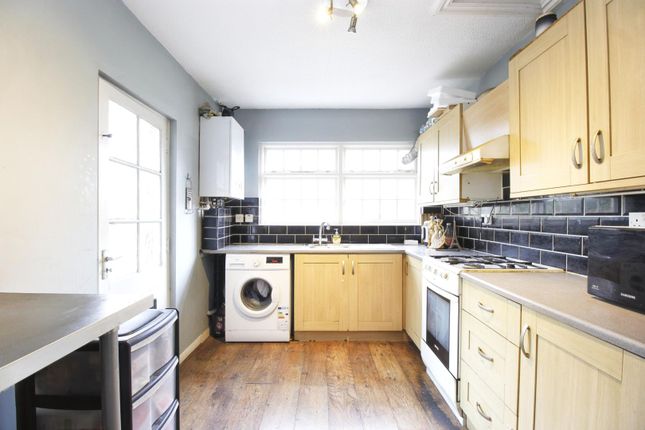 Maisonette for sale in 58 The Drive, Ilford