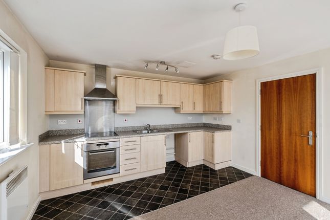 22, Clayton Drive, Swansea photo 3