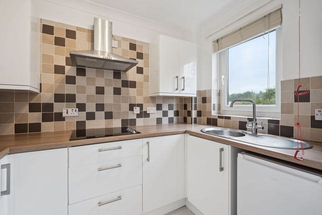 19 Glenallan Court Stirling Road, Dunblane photo 3