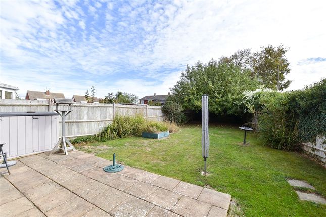 Corner Farm Road Staplehurst, Tonbridge photo 2