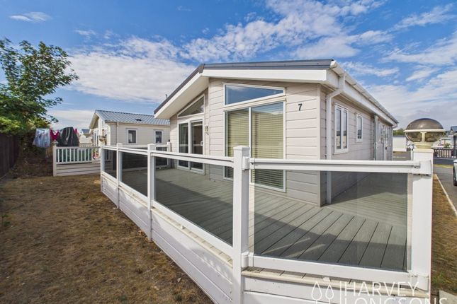 2-bed caravan on Suffolk Sands Holiday Park, Carr Road, Felixstowe, £115,995