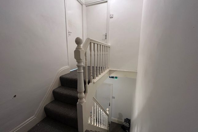 Liverpool photo 3