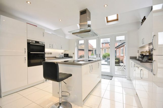 5, Hurrell Close, HALSTEAD photo 4