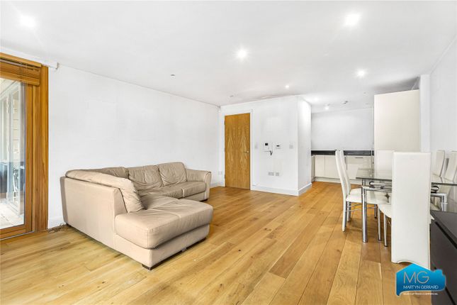 Thumbnail Flat to rent in Roden Court, 115 Hornsey Lane, Highgate