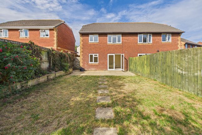 40, Elizabeth Road, Bude photo 2