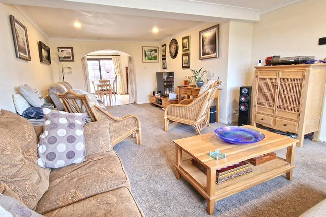 59, Murcott Road, Bicester photo 2