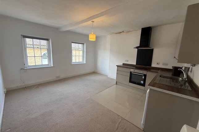 Flat 4, 8a Barrack Street, Dorset photo 2