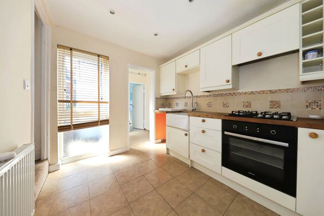 22, Crane Street, Worcestershire photo 3