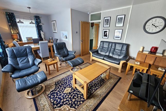6, Parsons Green, Callington photo 2