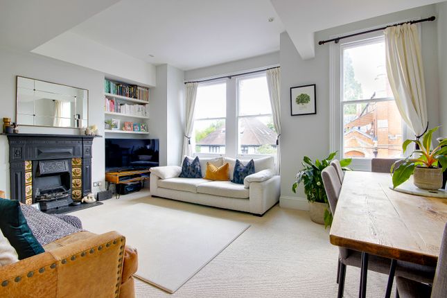 Thumbnail Flat for sale in Mayfield Road, Crouch End