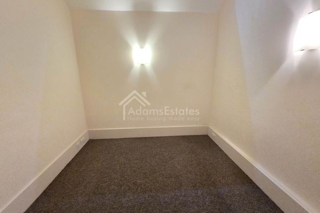 111, Ledgard Wharf, Mirfield photo 3