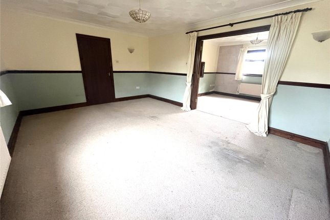11, Lavinia Drive, Pembrokeshire photo 2