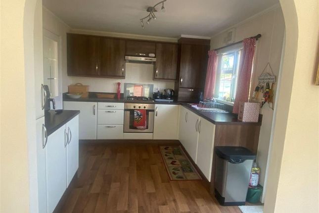 Mobile/park home for sale in Broadway Park, Petersfield, Hampshire