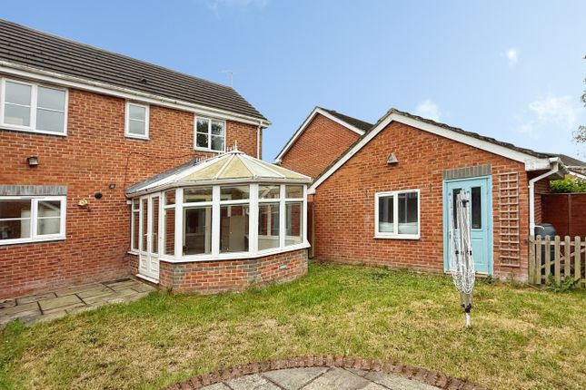 119, Fell Road, Westbury photo 2