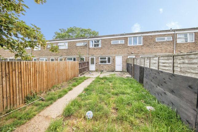 82, Ilex Close, Colchester photo 4
