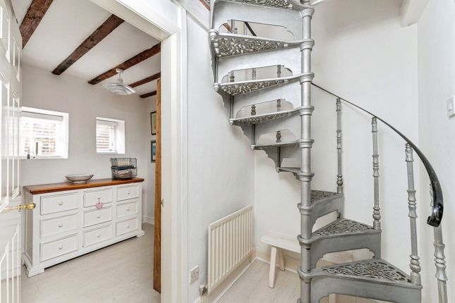 6, School Hill, Merseyside photo 4