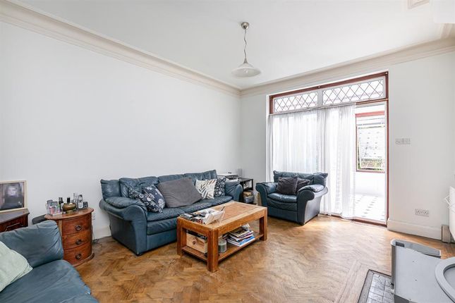 68, Woodberry Grove, London photo 3