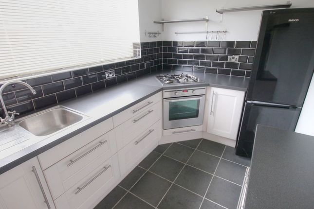 6, Chadderton Drive, Newcastle Upon Tyne photo 4
