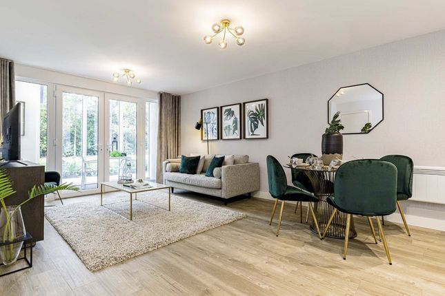 Thumbnail Flat for sale in Station Avenue, Walton-On-Thames, Surrey