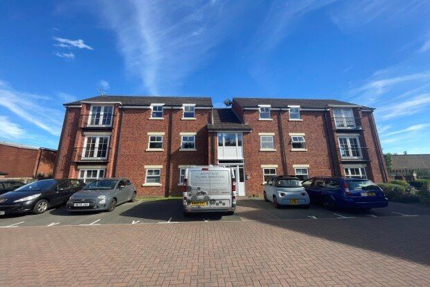 Thumbnail Flat to rent in The Maltings, Lichfield