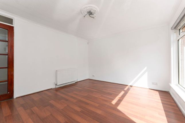 1, Ivanhoe Rise, Livingston photo 4