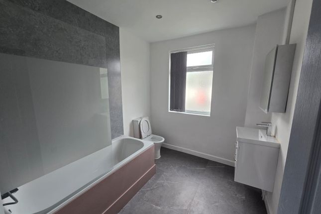 53, Bridgeman Street, Farnworth photo 4
