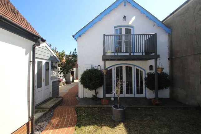 The Cottage,, New Road, Littlehampton photo 2