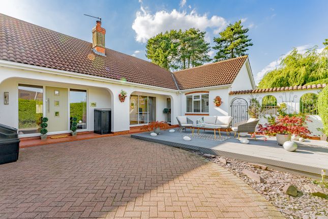 Bungalow for sale in Humberston Avenue, Grimsby