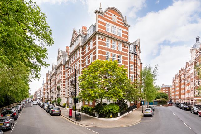 Thumbnail Flat for sale in Hanover House, St. Johns Wood High Street, London