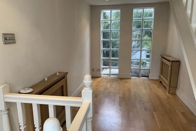 Thumbnail Semi-detached house to rent in Shorrolds Road, London