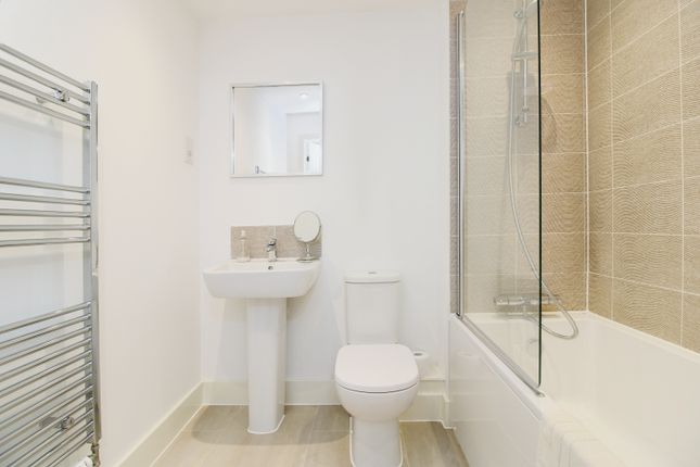Flat for sale in Potters Way, North Bersted, Bognor Regis
