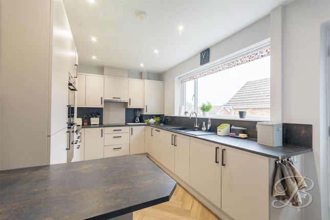 31, Winster Avenue, Nottingham photo 2
