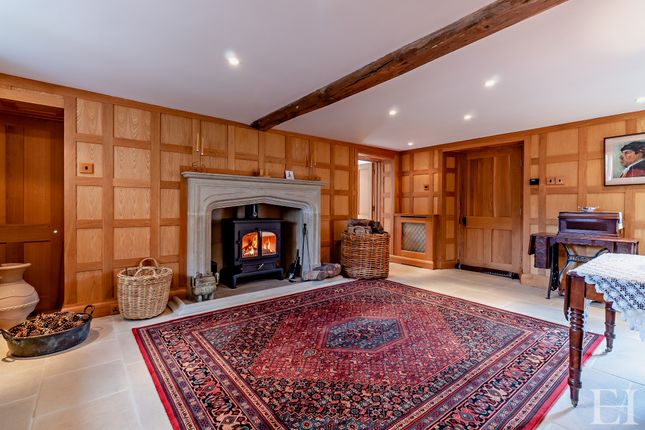 8637096-Interiorwm42-800