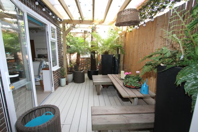 15, Lushington Road, Eastbourne photo 2