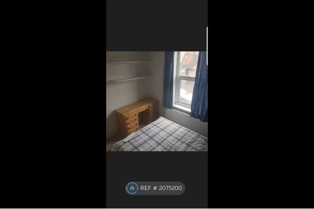 Thumbnail Room to rent in Grange Street, Burton-On-Trent