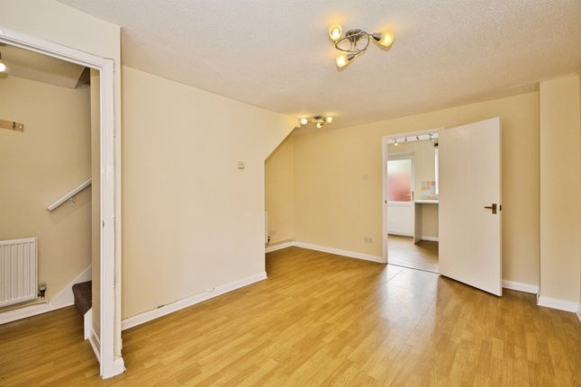 10, Weavers Close, Crewkerne photo 4