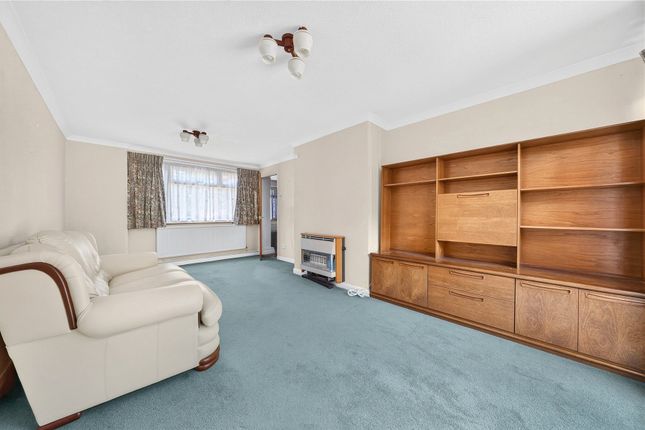 43, Connaught Crescent, Woking photo 3