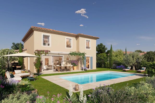 Villa for sale in Cogolin, 83310, France