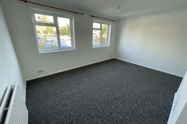 Fitzalan Court, Flat 1, Fitzalan Road, Littlehampton photo 2