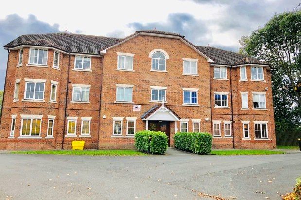 Thumbnail Flat to rent in Chervil Close, Manchester