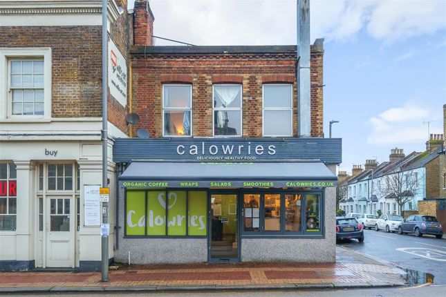 Restaurant/cafe for sale in Lower Richmond Road, London