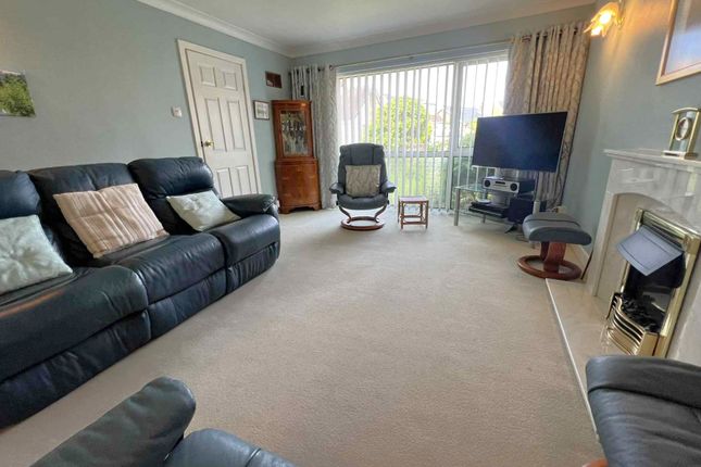 3, Halford Place, Cleveleys photo 3
