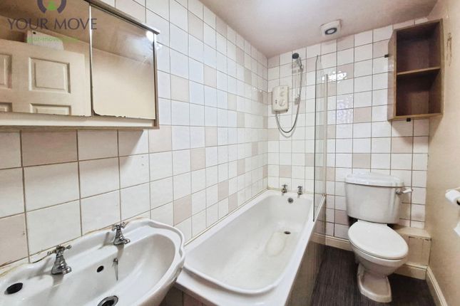 Flat 4, 17, North Street, West Yorkshire photo 3